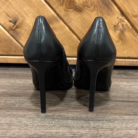 Zara Women's Black Pointed Heels Size 38 Like New - Picture 4 of 8